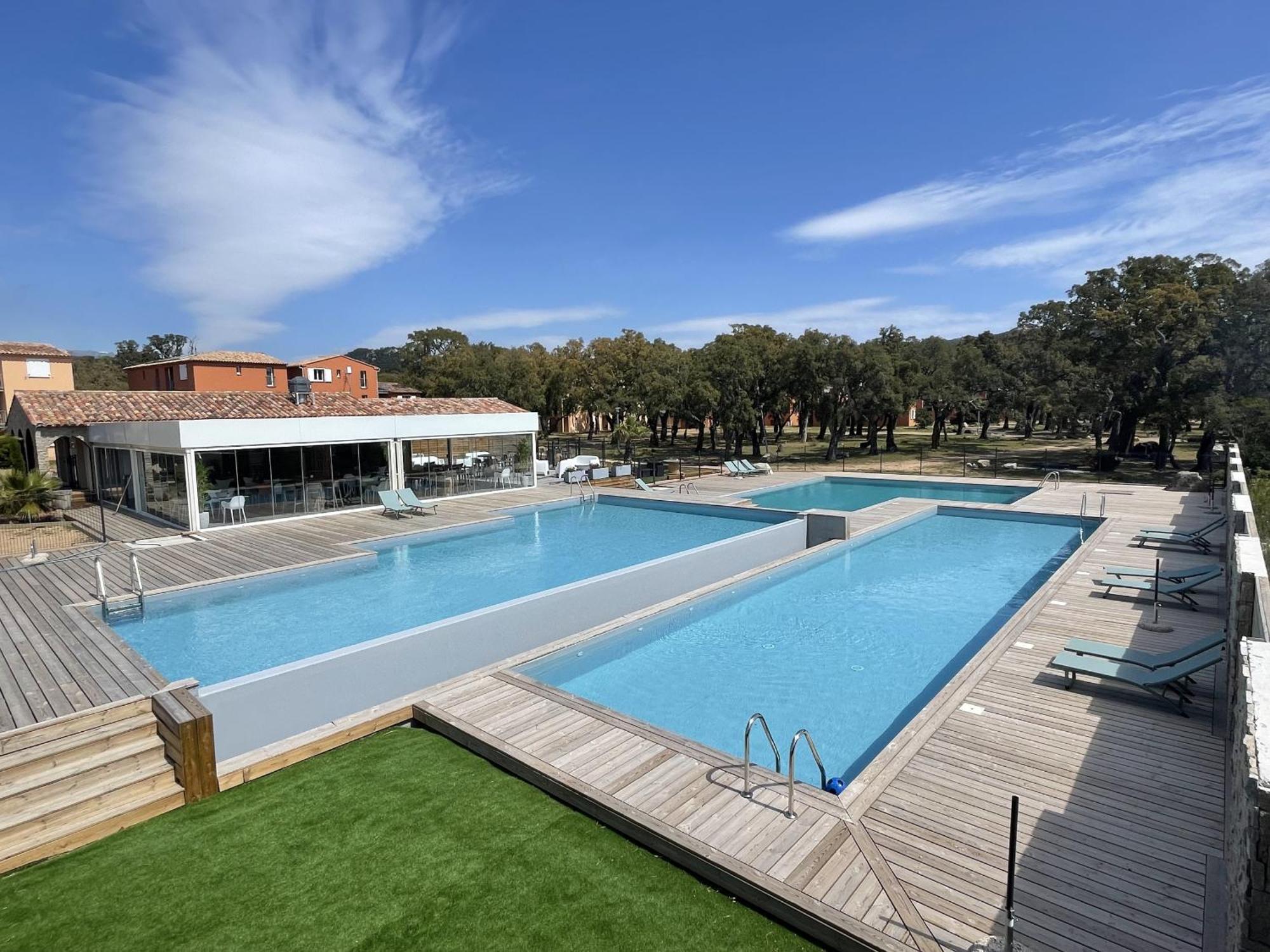 Residence Hoteliere Les Hameaux De Saint Cyprien Appartement 35 M2 1 Chambre Lecci Zewnętrze zdjęcie