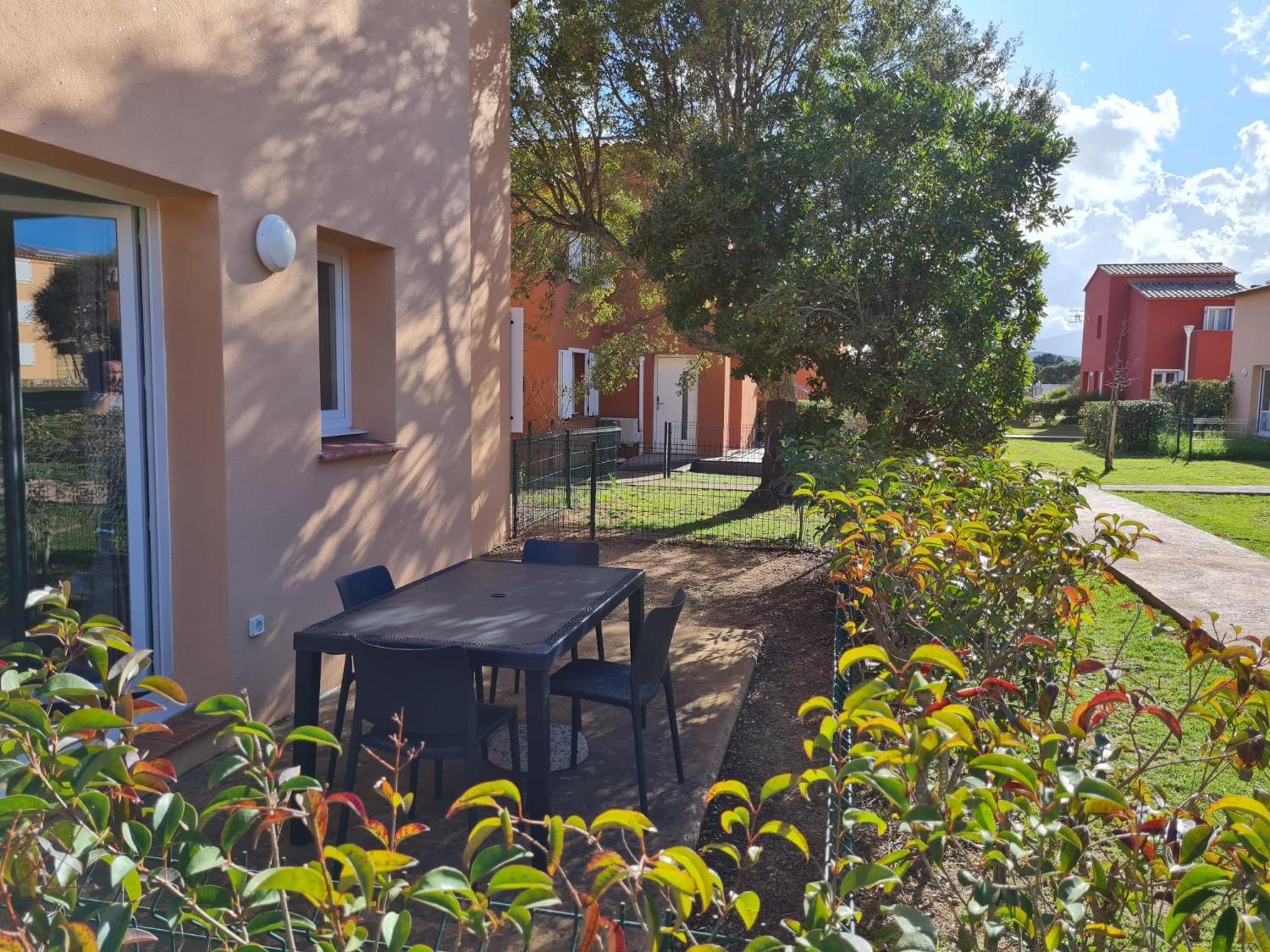 Residence Hoteliere Les Hameaux De Saint Cyprien Appartement 35 M2 1 Chambre Lecci Zewnętrze zdjęcie