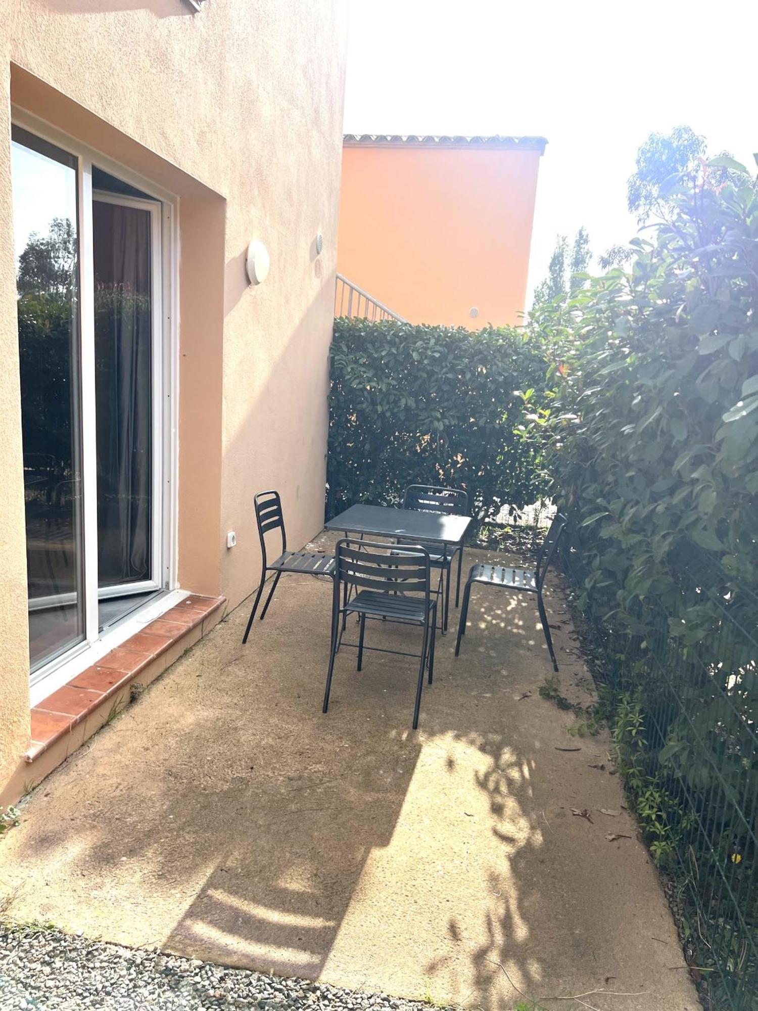 Residence Hoteliere Les Hameaux De Saint Cyprien Appartement 35 M2 1 Chambre Lecci Zewnętrze zdjęcie