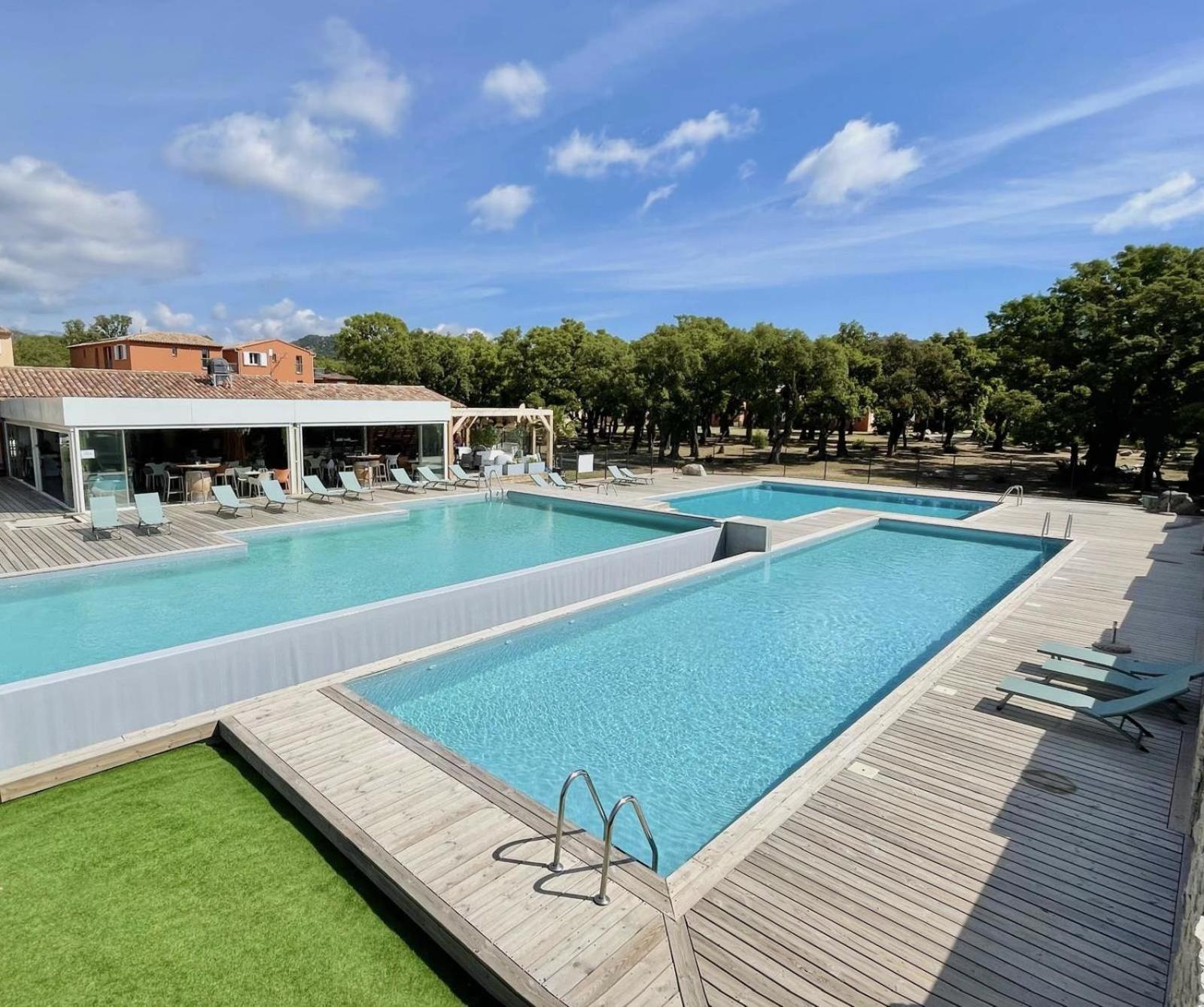 Residence Hoteliere Les Hameaux De Saint Cyprien Appartement 35 M2 1 Chambre Lecci Zewnętrze zdjęcie